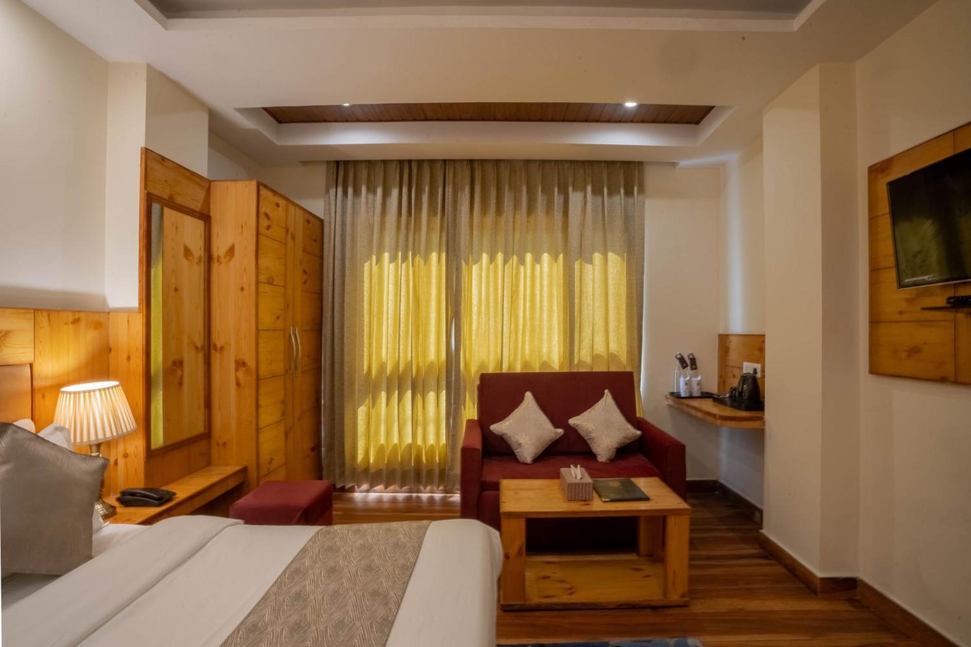 Perfectstayz Vista 5 Min Walk To Mall Road Mussoorie Eksteriør billede